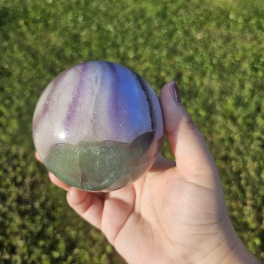 Fluorite sphere 3.2 in - Picture 4 of 6